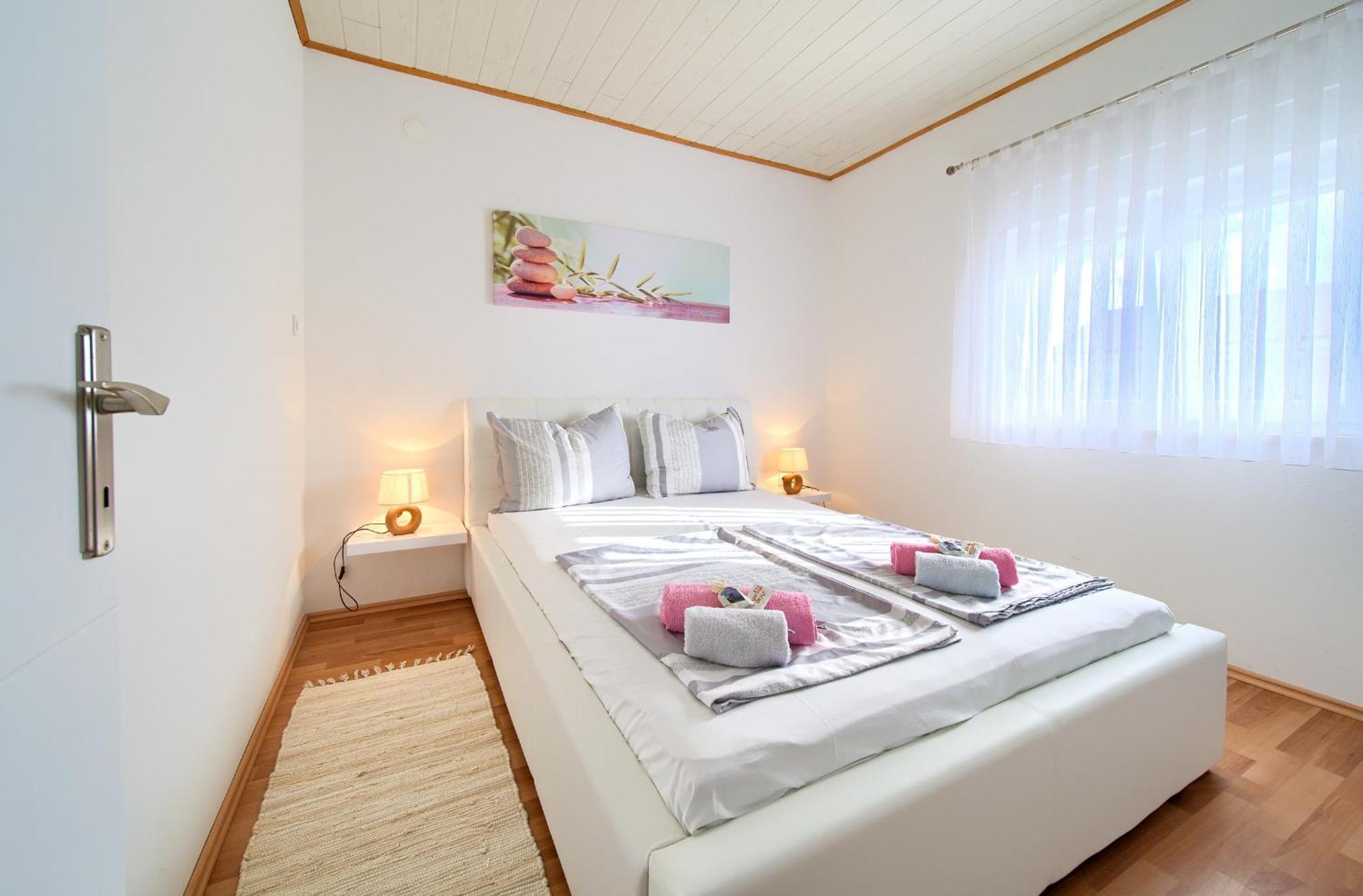 Apartments Braut Krk 克尔克 外观 照片