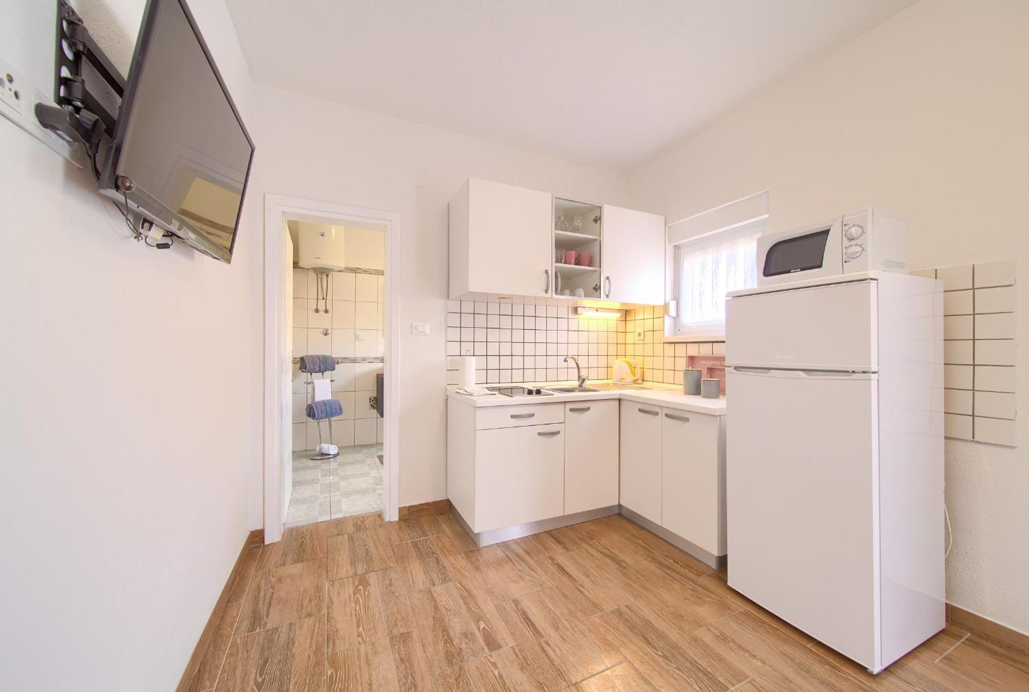 Apartments Braut Krk 克尔克 外观 照片