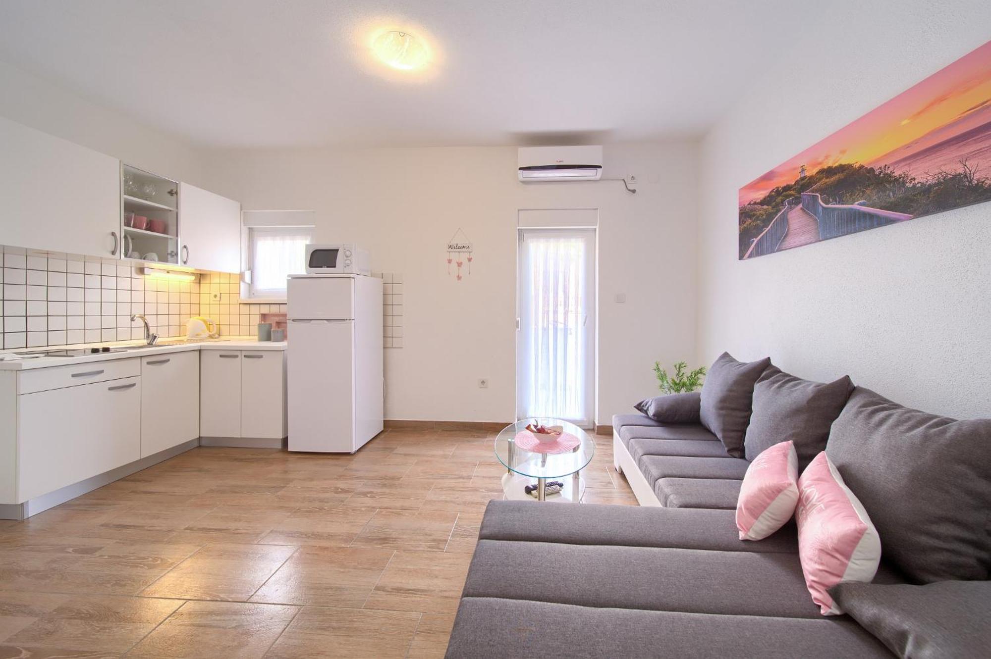 Apartments Braut Krk 克尔克 外观 照片
